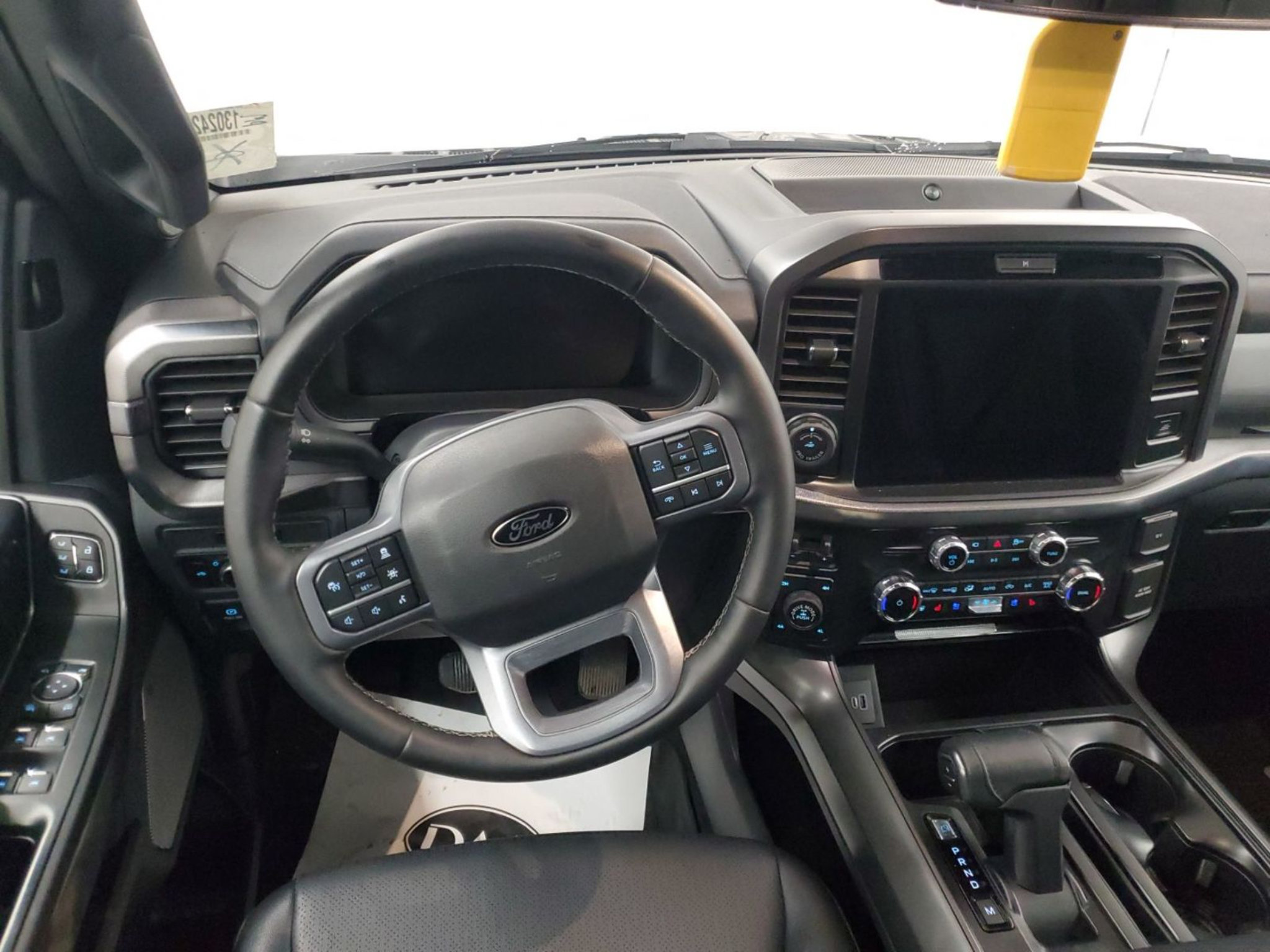 Used 2025 Ford F150 Lariat AWD/4WD image 7