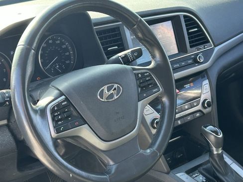 Used 2018 Hyundai Elantra Value Edition image 10