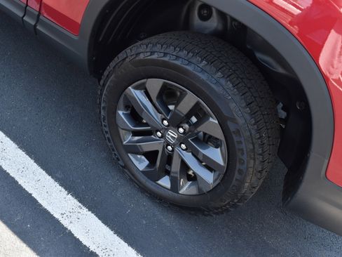 Certified 2025 Honda Ridgeline Sport image 12