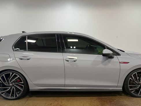 Used 2022 Volkswagen GTI Autobahn image 32