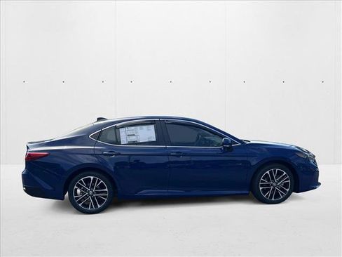 New 2025 Toyota Camry XLE image 10