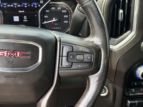 Used 2022 GMC Sierra 2500 AT4 w/ AT4 Premium Plus Package AWD/4WD image 30