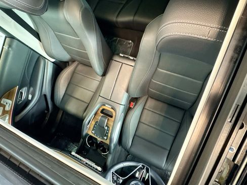 Used 2024 Mercedes-Benz GLE 350 4MATIC image 20