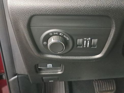 Certified 2023 Jeep Grand Cherokee Altitude AWD/4WD image 28