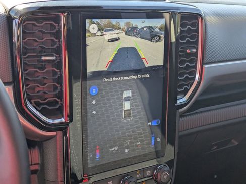 Used 2024 Ford Ranger XLT w/ FX4 Off-Road Package image 22