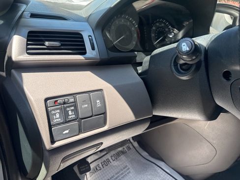 Used 2016 Honda Odyssey EX-L image 21