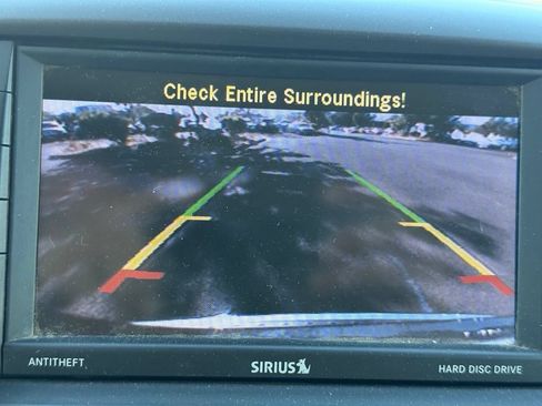 Used 2014 Dodge Grand Caravan SXT w/ UConnect Hands-Free Group FWD image 11
