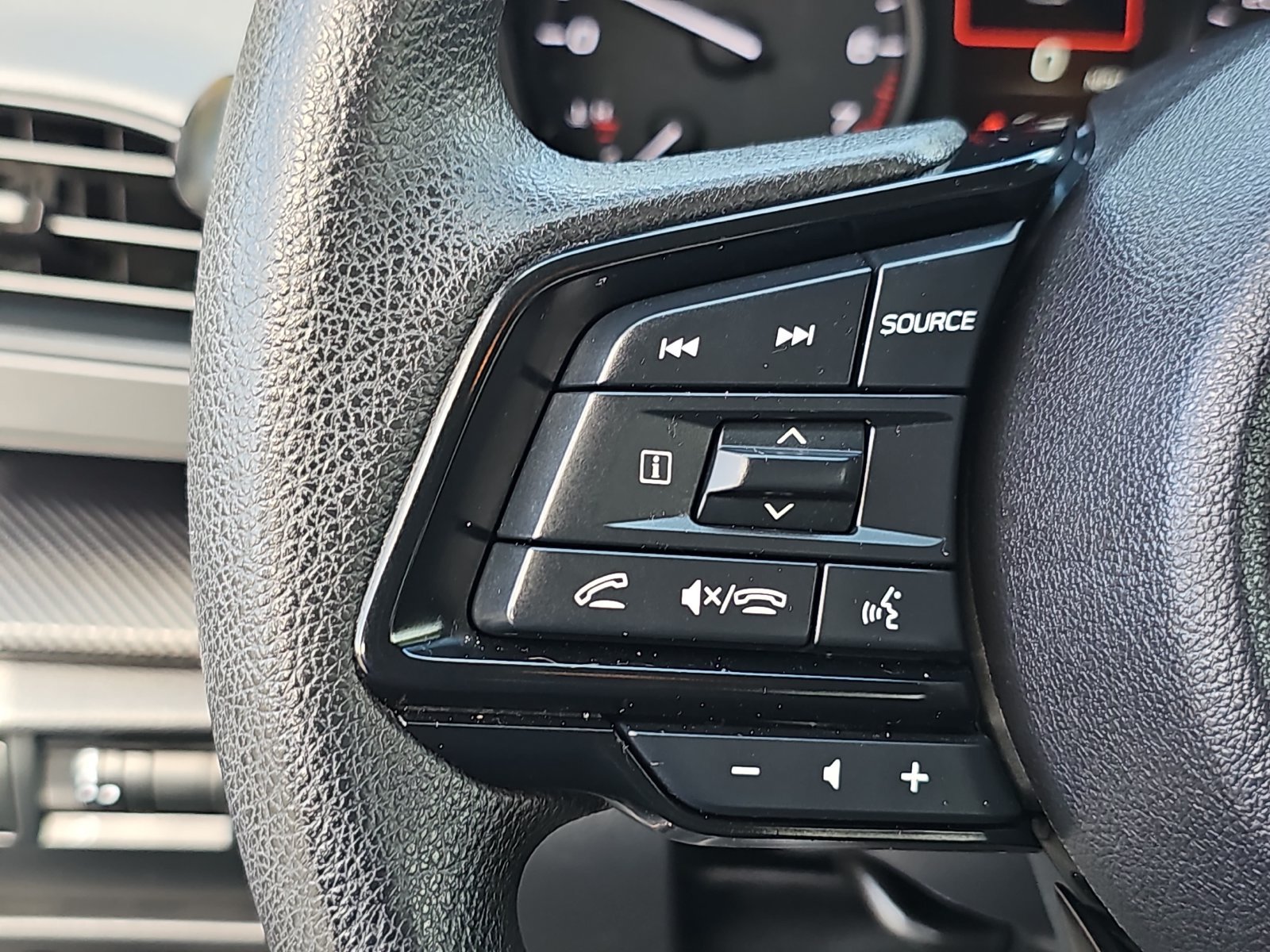 Certified 2024 Subaru Crosstrek 2.0i AWD/4WD image 17