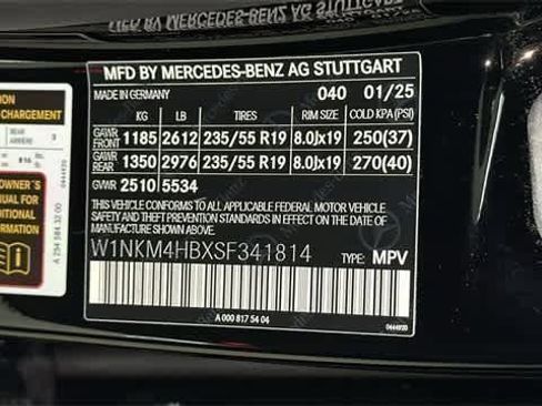 Certified 2025 Mercedes-Benz GLC 300 4MATIC image 28