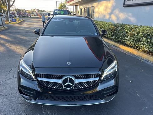 Used 2020 Mercedes-Benz C 300 4MATIC Sedan image 3