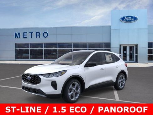 New 2025 Ford Escape ST-Line w/ Cold Weather Package image 2