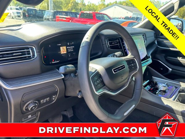 Used 2024 Jeep Wagoneer L Series III AWD/4WD image 11