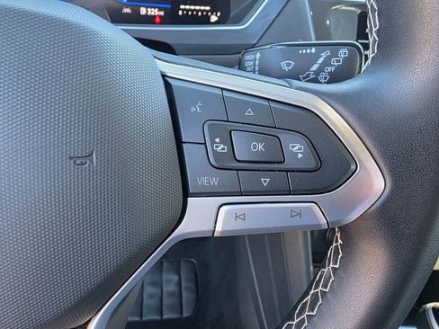 Used 2024 Volkswagen Tiguan S image 23