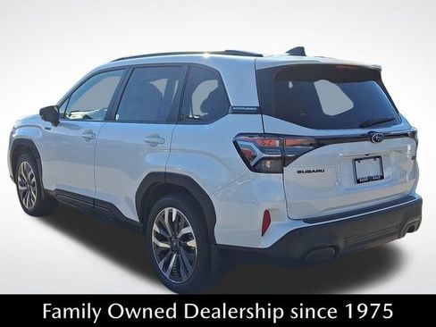 New 2025 Subaru Forester Touring image 3