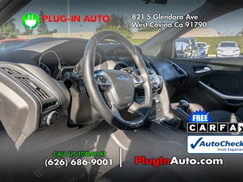 Used 2014 Ford Focus ST w/ Equipment Group 202A image 8