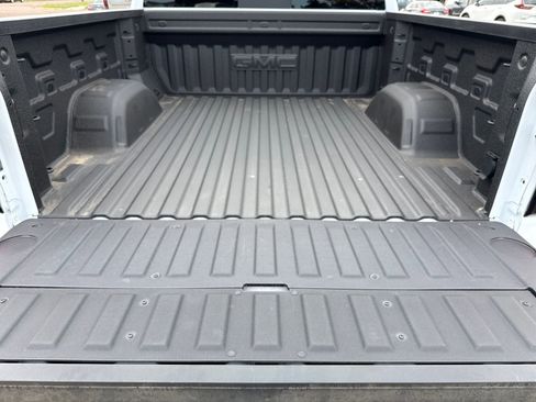 New 2026 GMC Sierra 1500 SLT w/ SLT Premium Plus Package AWD/4WD image 28