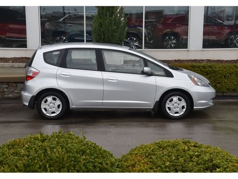 Used 2012 Honda Fit image 3