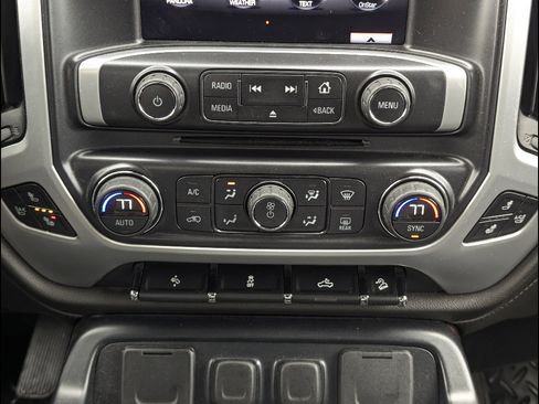 Used 2015 GMC Sierra 1500 SLT w/ Suspension Package, Off-Road image 33