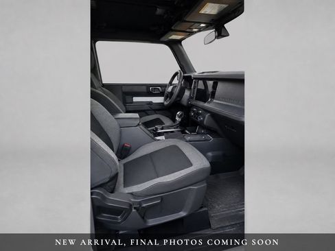 Used 2025 Ford Bronco 2-Door AWD/4WD image 6