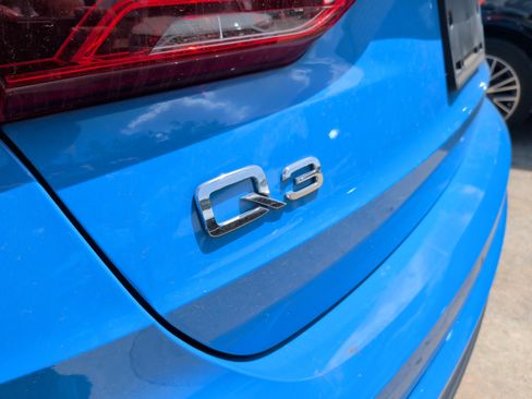 Used 2022 Audi Q3 2.0T Premium w/ Convenience Package AWD/4WD image 36
