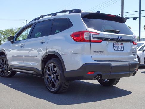 Certified 2025 Subaru Ascent Bronze Edition AWD/4WD image 8