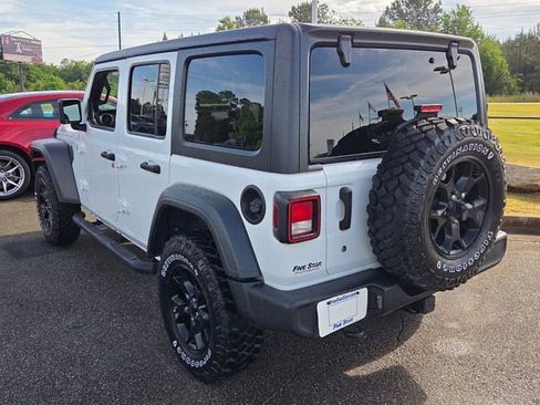 Used 2020 Jeep Wrangler Unlimited Sport AWD/4WD image 10