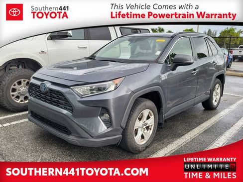 Used 2020 Toyota RAV4 XLE w/ Convenience Package image 1
