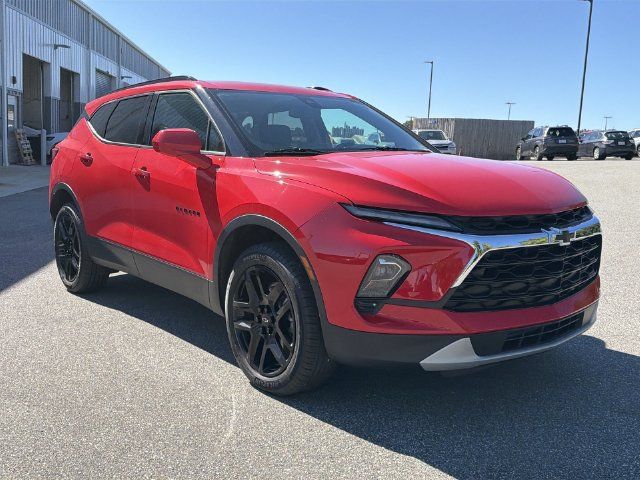 Used 2024 Chevrolet Blazer LT w/ Convenience Package FWD image 15