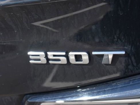 Used 2024 Cadillac XT4 Sport w/ Technology Package image 13