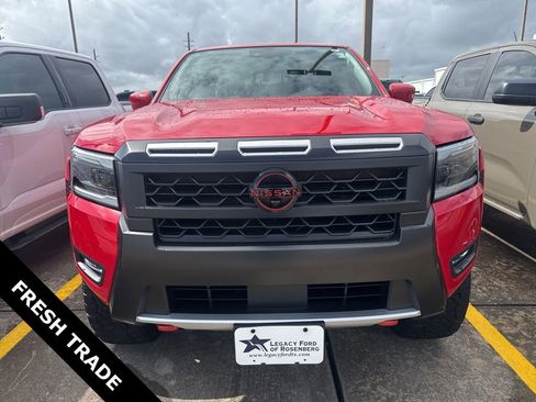 Used 2026 Nissan Frontier PRO-4X w/ Pro Premium Package image 2
