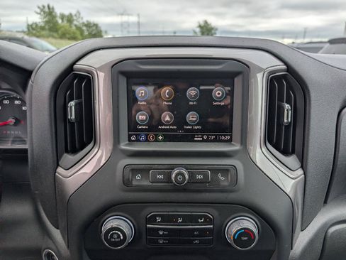 Used 2023 Chevrolet Silverado 1500 Custom Trail Boss AWD/4WD image 19
