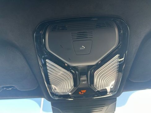 New 2026 BMW X7 xDrive40i image 29