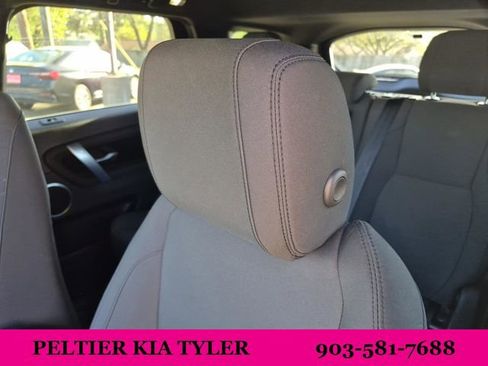 Used 2020 Land Rover Discovery Sport Standard image 21