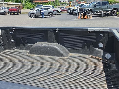 Used 2022 Chevrolet Silverado 1500 W/T RWD image 7