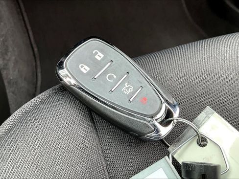 Used 2024 Chevrolet Malibu LT image 15