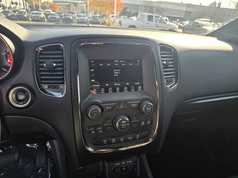 Used 2020 Dodge Durango GT image 27