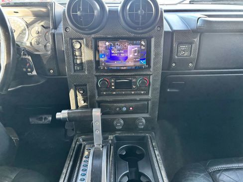 Used 2007 HUMMER H2 image 24