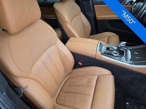 Used 2022 BMW X5 M50i AWD/4WD image 29