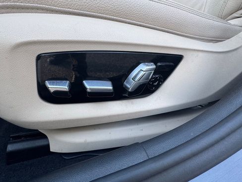 Used 2019 BMW 540i xDrive w/ Convenience Package image 35