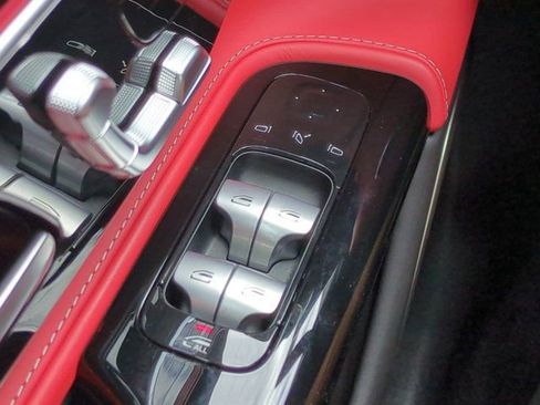 Used 2022 Mercedes-Benz SL 63 AMG 4MATIC image 22