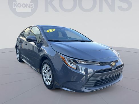 Used 2024 Toyota Corolla LE image 8