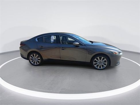 New 2026 MAZDA MAZDA3 2.5 S Sedan w/ Preferred Pkg image 9