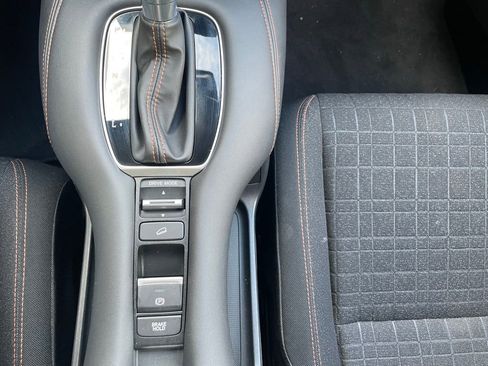 Certified 2023 Honda HR-V Sport image 19