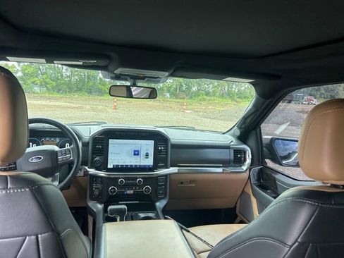 Used 2021 Ford F150 Lariat w/ Equipment Group 502A High image 11