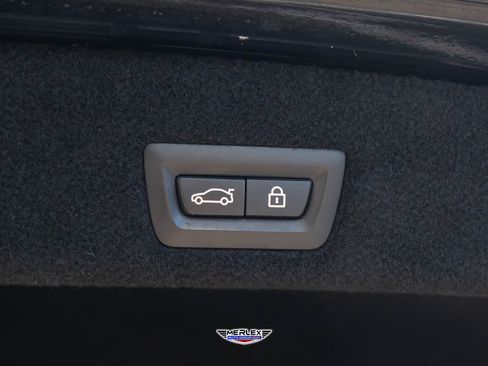 Used 2017 BMW 750i M SPORT LINE image 54