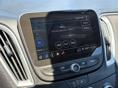 Used 2024 Chevrolet Malibu LT FWD image 22