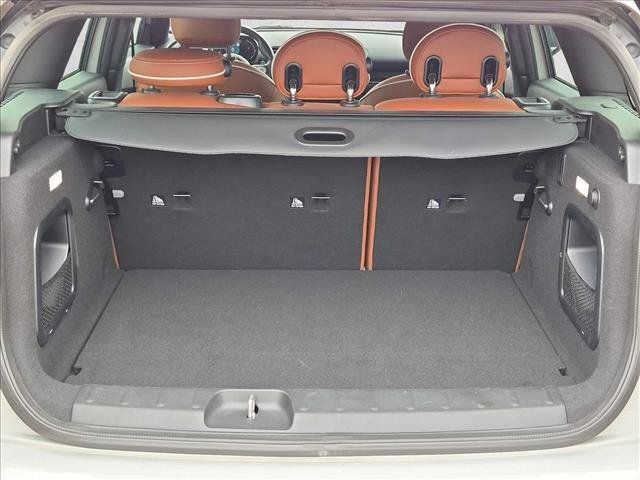 Used 2022 MINI Cooper Clubman S w/ Signature Upholstery Package FWD image 6