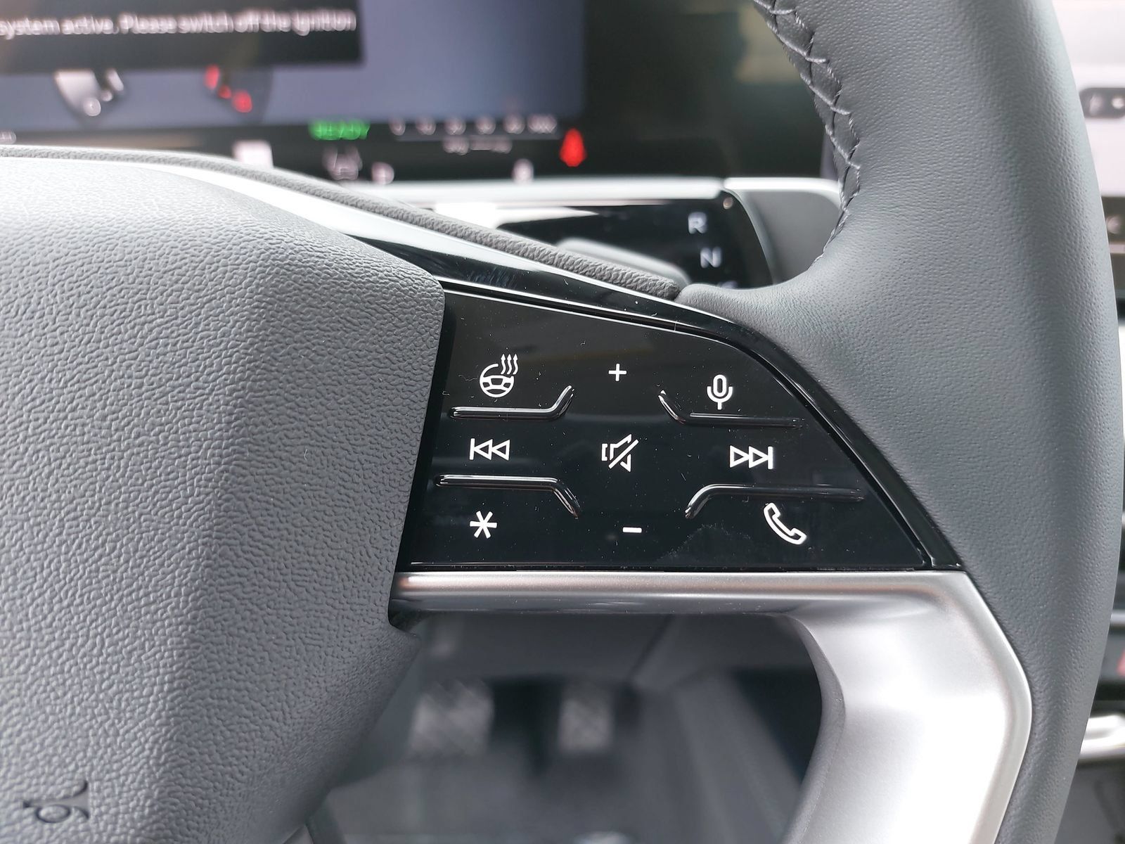 New 2026 Audi Q3 quattro 2.0T AWD/4WD image 18