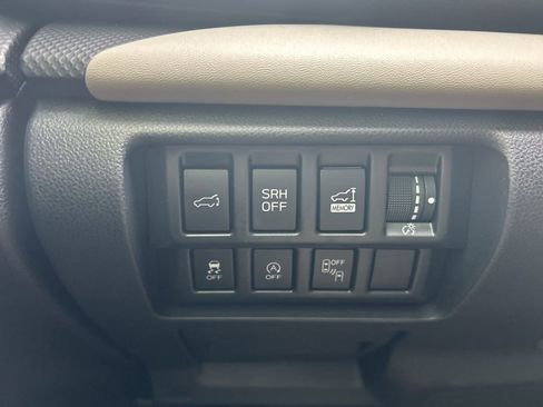Certified 2023 Subaru Forester Limited AWD/4WD image 11