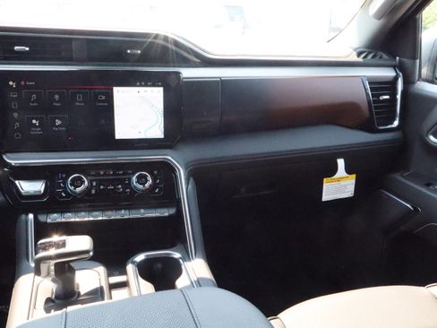 New 2026 GMC Sierra 1500 Denali w/ Technology Package image 11